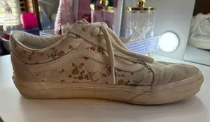 Vans Women’s Shoes Old Skool thumbnail 2