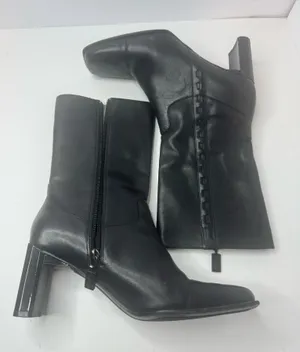 Naturalizer Lacy Black Leather Boots Size 6M thumbnail 1