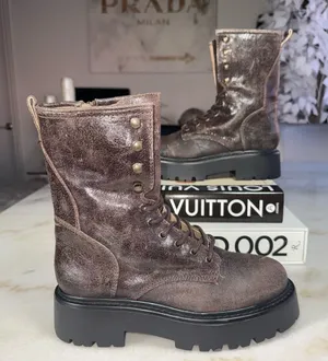New Steve Madden Rowen Brown Distressed Leather Combat Boots Chunky Lug Sole 9.5 thumbnail 1