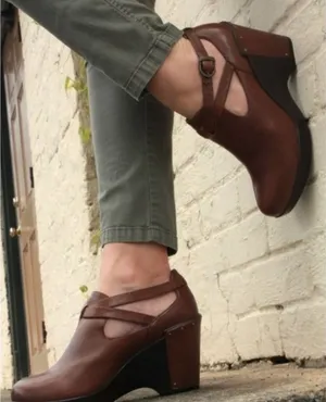 Dansko Franka Wedge Booties Brown Leather Cutout Heel Clogs Strap size 39 thumbnail 1