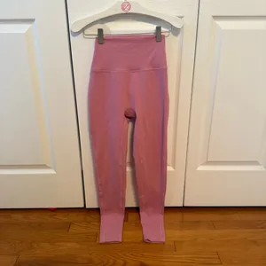 Set Active Luxform High Waisted Leggings in Light Pink thumbnail 2