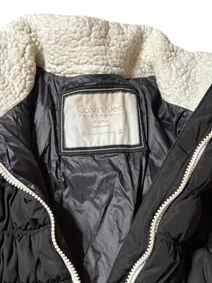 Calvin Klein Performance Sherpa Puffer Vest XL Black Cream thumbnail 2