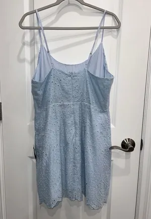 Lulus Women’s Modern Romantic Light Blue Eyelet Lace Mini Dress Size XL New thumbnail 2