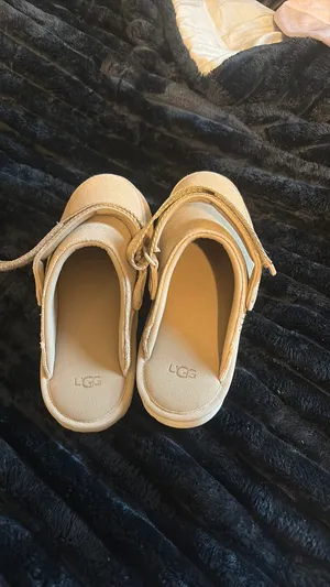 UGG Women’s thumbnail 4