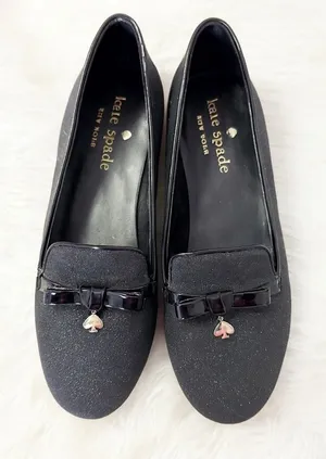 Kate Spade New York Black Glitter Loafers Flats Bow Charm Size 5.5B thumbnail 1