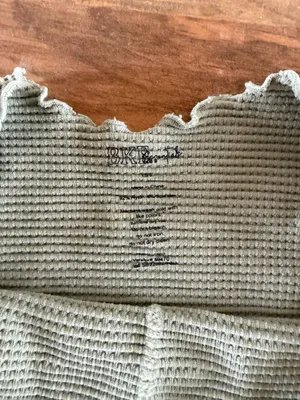Buckle Cropped Tank Top thumbnail 3