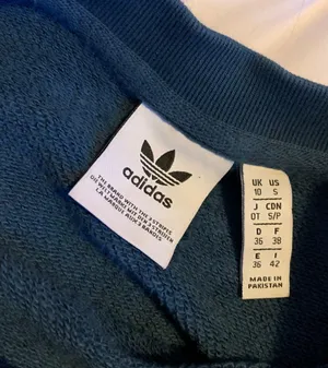 Adidas Sweatshirt thumbnail 2
