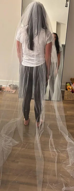 Custom Pearl Cathedral Veil White thumbnail 1
