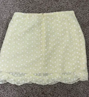 Baby yellow Altar’d state skirt size medium cute white floral design thumbnail 3