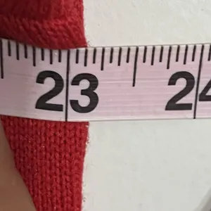 PINK‎ Victoria's Secret Crop Knit Hoodie Red Sweater Pullover Top Size Medium thumbnail 7