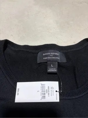 Banana republic NWT forever Classic Black Crewneck Sweater large MSRP$60 thumbnail 4
