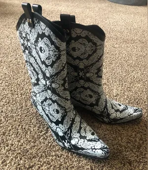 Sweet Beauty Skull Rain Boot Pull on Cowboy Boot Size 11 thumbnail 1