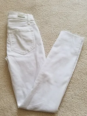 Paige Low Rise Verdugo Crop w/Raw Hem Stretch Jeans Artica White Size 24 thumbnail 1
