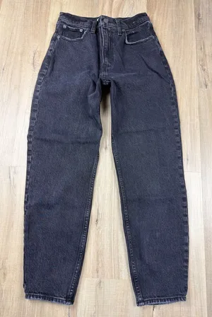 Abercrombie & Fitch 80s‎ Mom High Rise Jeans Washed Black 26 2R Tapered Leg thumbnail 1