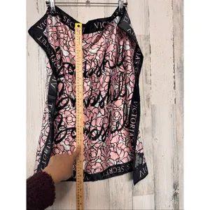 Victoria’s Secret Bombshell Floral Satin Square Scarf Pink & Black 25" thumbnail 3