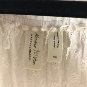 Meadow Rue Anthropologie Peasant Blouse Eyelet Tiered Prairie Core White XS thumbnail 3