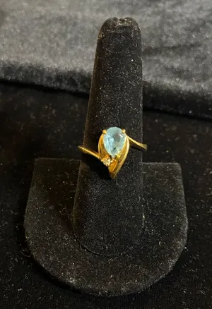 Gold tone Ring with Blue Gemstone size 7 1/2 GEP thumbnail 1