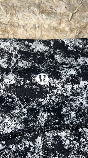 Lululemon Leggings 28” thumbnail 3