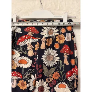 Unbranded Mushroom Daisy Floral Flare Pants Womens Small Retro Boho Bell Bottoms thumbnail 4