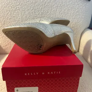 Kelly & Katie Glittering Silver Heels thumbnail 2