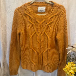 Abercrombie & Fitch Cable Knit Sweater Gold Orange Crewneck size M Women thumbnail 3