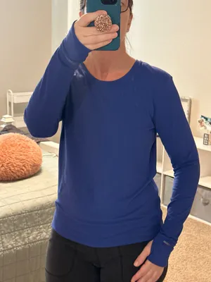 Lululemon long sleeve Shirt thumbnail 1