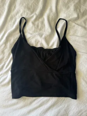 Pretty Little Thing basic jersey bralette Black  — Trendy going out top thumbnail 2