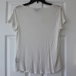 Rock & Republic white casual one pocket t thumbnail 3