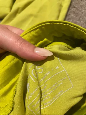 Green/yellow FIGS set: Jogger and top thumbnail 2