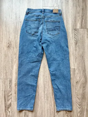 American Eagle Stretch Straight Leg Mom Jeans Medium Wash Denim Tapered Size 4 thumbnail 9