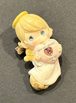 Vintage 80s Precious Moments Pin Brooch thumbnail 1