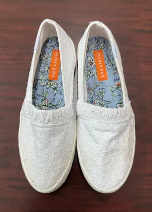 Rocket Dog White Slip On Shoes Size 9 thumbnail 1