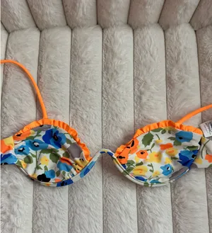Princess Polly Bikini Top Floral thumbnail 2