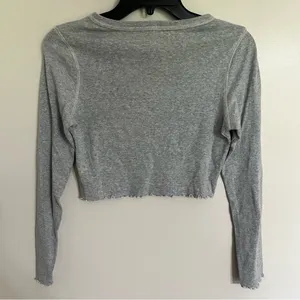 Playboy by PacSun Women's Medium Gray‎ Crop Top Long Sleeve Lettuce Hem thumbnail 9