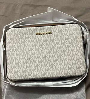 Michael Kors Crossbody thumbnail 7