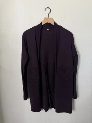 Lululemon Sit In Lotus Wrap II Black Cherry Cardigan Womens Size‎ 4 thumbnail 2