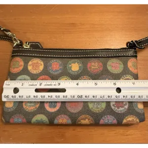 Y2K Dooney &‎ Bourke Wristlet Multicolor Circle Stamp Medallion Logo Design thumbnail 11