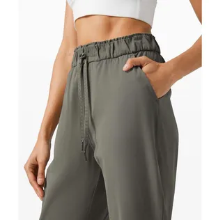 Lululemon Keep Moving Pant in Grey Sage Sz 8 thumbnail 5