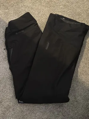 Patagonia lined snow pants thumbnail 1