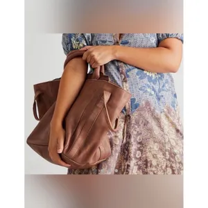 Free People Leslie 100% Cow Leather Tote Brown Boho Slouchy Large READ Womens thumbnail 2