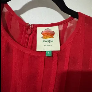 FARM Rio Pleated Peplum Red Blouse Size S Long Sleeve thumbnail 5