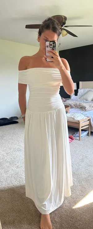 Dress thumbnail 1