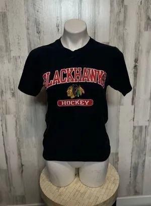 BLACKHAWKS Tshirt Black Size M thumbnail 1