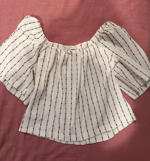 Loft Flowy Blouse Short Sleeve thumbnail 1