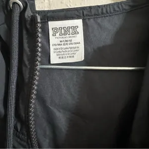 PINK Victorias Secret Zip Front Hooded Vented Jacket-Black/Gold-Polyester-SZ M/L thumbnail 9
