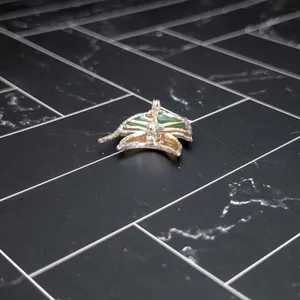Vintage Brooch - Green & Orange Fish - Tarnished thumbnail 7