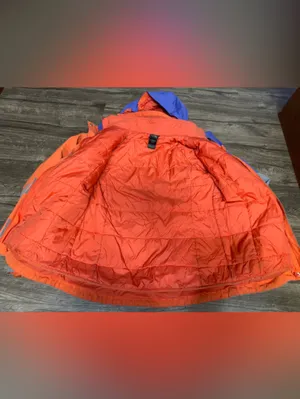 The North Face Women’s HyVent Insulated Colorblock Ski Jacket Small thumbnail 8