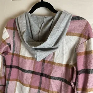 Pink Plaid Hooded Button thumbnail 5