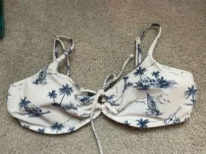 Hollister Bikini top thumbnail 1