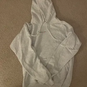 Gildan Nike Embroidery Hoodie thumbnail 2